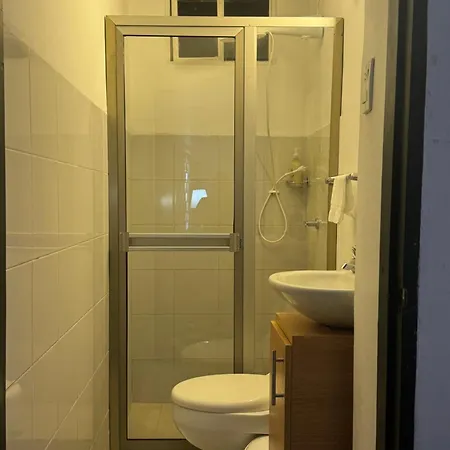 Apartamento Centrico Y Confortable Apto Casa Dona Yola 1 *